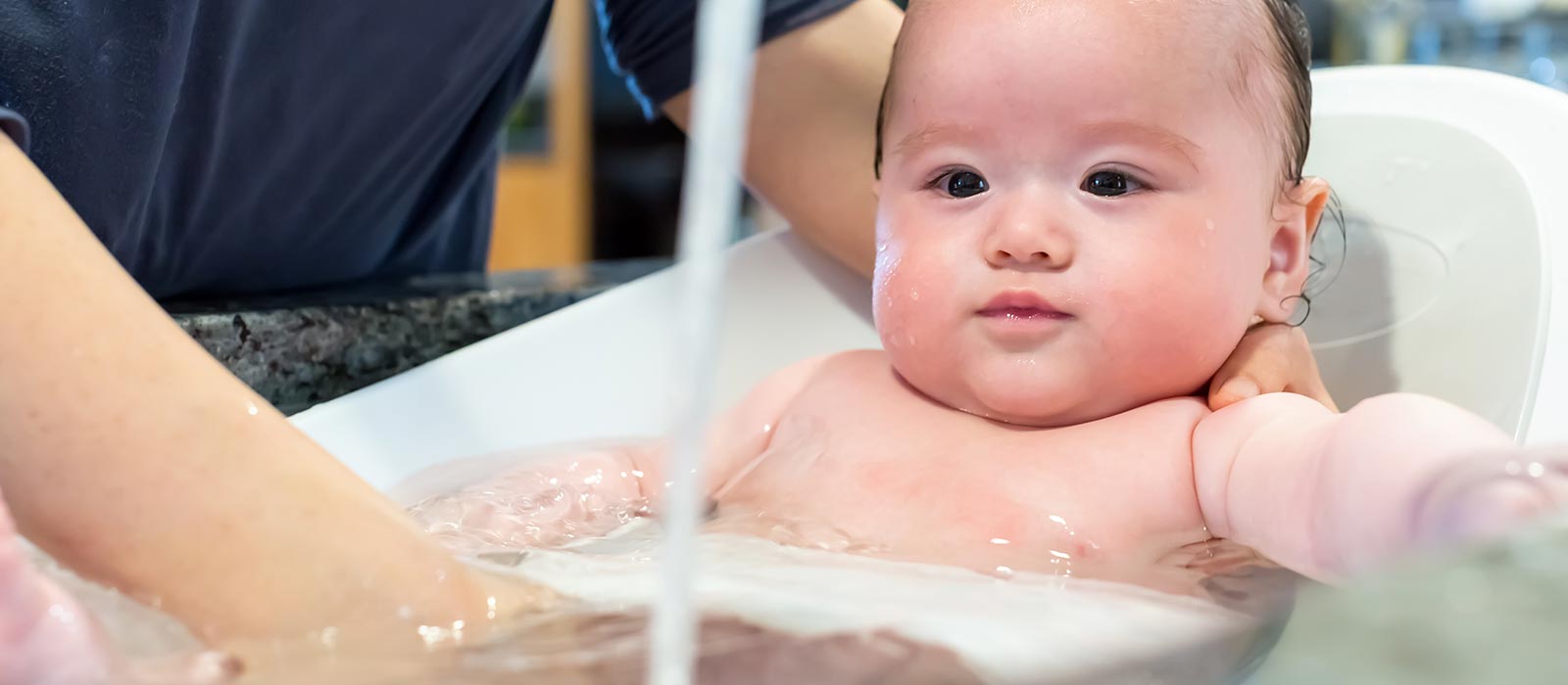 7 Best Baby Bathtubs for Sinks Convenient & Fun (2024 Reviews)