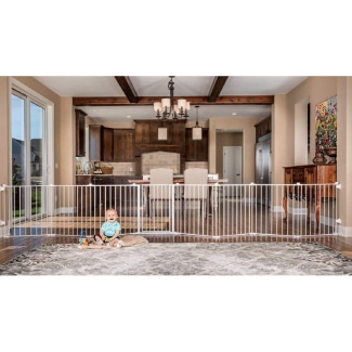 Regalo 192-Inch Super Wide Adjustable Baby Gate And Play Yard
